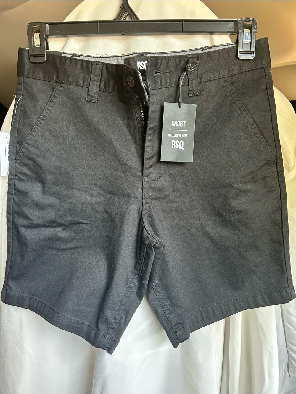 RSQ Men's Black Flat-Front Casual Shorts